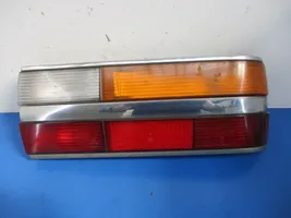 BMW 5 E12 Feux arrière / postérieurs 