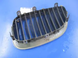 BMW 5 E60 E61 Front grill 7027062