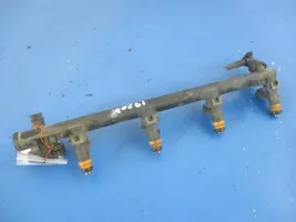 Renault Scenic I Tuyau de conduite principale de carburant 7700112519