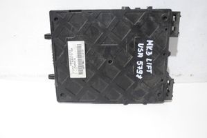 Ford Focus Sulakemoduuli F1FT14A073GD