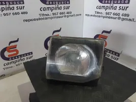 Mitsubishi Montero Lampa przednia 