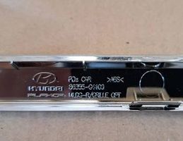 Hyundai i30 Griglia superiore del radiatore paraurti anteriore 86355G4100