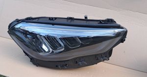 Mercedes-Benz GLA H247 Lampa przednia A2479063604