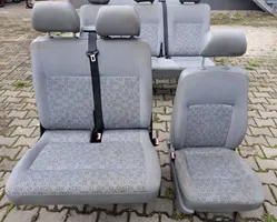 Volkswagen Transporter - Caravelle T5 Garnitures, kit cartes de siège intérieur avec porte 