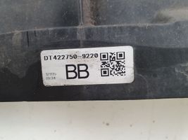 Toyota Avensis T270 Jäähdyttimen jäähdytinpuhallin DT422750922BB