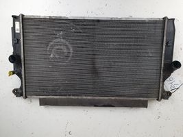 Toyota Avensis T270 Radiateur de refroidissement 