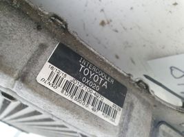 Toyota Avensis T270 Välijäähdyttimen jäähdytin 