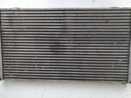 Toyota Avensis T270 Chłodnica powietrza doładowującego / Intercooler 