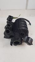 Opel Vivaro Intake manifold 