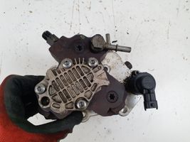 Opel Vivaro Polttoaineen ruiskutuksen suurpainepumppu H8200385478