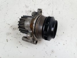 Audi A4 S4 B8 8K Pompa wody 03L121031