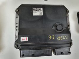 Lexus IS 220D-250-350 Komputer / Sterownik ECU i komplet kluczy 8967053040