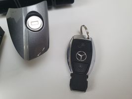 Mercedes-Benz A W176 Moottorinohjausyksikön sarja ja lukkosarja A2469055103