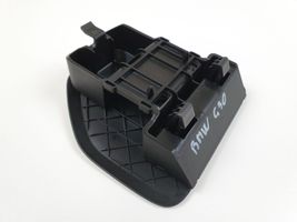 BMW 5 G30 G31 Staffa supporto del triangolo d’emergenza 