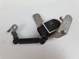 BMW 5 G30 G31 Sensore di livello faro/fanale 