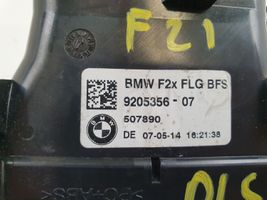 BMW 1 F20 F21 Boczna kratka nawiewu deski rozdzielczej 