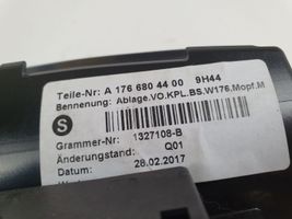 Mercedes-Benz A W176 Popielniczka przednia tunelu środkowego A2059053005