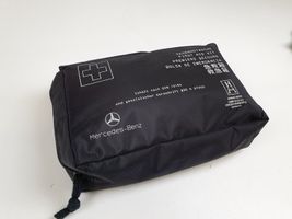 Mercedes-Benz B W245 Kit di pronto soccorso 