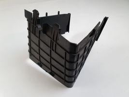 Volkswagen PASSAT B6 Battery tray heat shield 