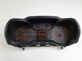 Opel Combo E Geschwindigkeitsmesser Cockpit 