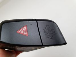 Audi A5 8T 8F Przycisk świateł awaryjnych 