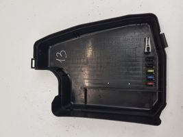 Mazda 6 Coperchio scatola dei fusibili 