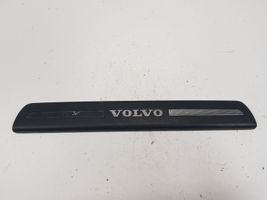 Volvo V50 Garniture de jupe latérale arrière 