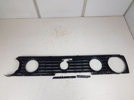 Volkswagen Golf III Grille de calandre avant 