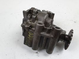 Opel Vivaro Oil pump 8200345633