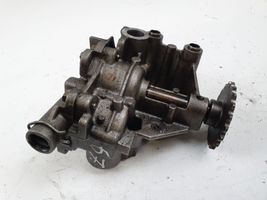 Opel Vivaro Oil pump 8200345633