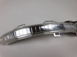 Volkswagen PASSAT B8 Mirror indicator light 