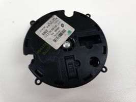 Audi A6 S6 C6 4F Parte dello specchietto retrovisore della portiera anteriore 4E0959577B