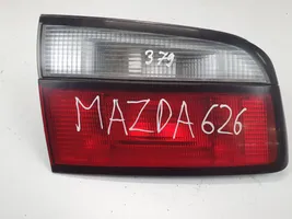 Mazda 626 Takaluukun takavalot 