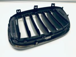 BMW X4 G02 Griglia superiore del radiatore paraurti anteriore 19297610