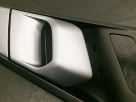BMW X5 G05 Klamka wewnętrzna drzwi przednich 107516117C