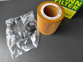 BMW 3 F30 F35 F31 Coperchio del filtro dell’olio HU816ZKIT