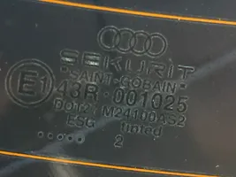 Audi A8 S8 D2 4D Pare-brise vitre arrière 43R001025