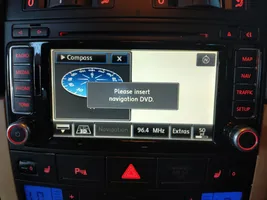 Volkswagen Touareg I Unité principale radio / CD / DVD / GPS 7L6035680B