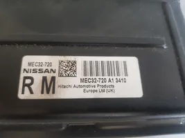 Nissan Primera Centralina/modulo del motore MEC32720