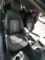 KIA Ceed Fotele / Kanapa / Komplet 