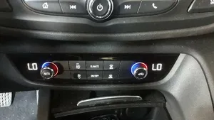 Opel Insignia B Panel klimatyzacji 39113537