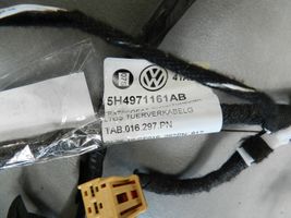 Volkswagen Golf VIII Faisceau de câblage de porte avant 5H4971161AB