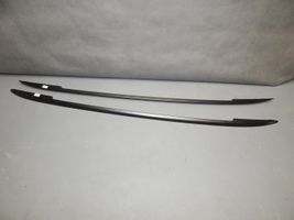 Volkswagen Touran III Roof bar rail 5TA860025F