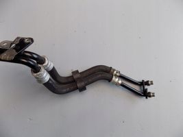 Volkswagen Touareg II Tubo flessibile mandata olio del turbocompressore turbo 