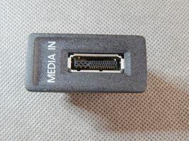 Volkswagen Golf Sportsvan USB socket connector 5G0035222A