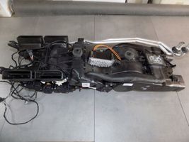 Audi A8 S8 D4 4H Salono oro mazgo komplektas 4H0820004C