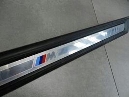 BMW 4 G22 G23 G24 G26 Listwa progowa przednia 8077317