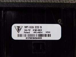 Volkswagen Touareg III Connecteur/prise USB 9P1035222B