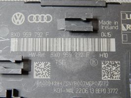 Audi Q3 8U Muut ohjainlaitteet/moduulit 8X0959792F