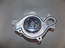 Audi A4 S4 B9 Pompe de circulation d'eau 06M013C